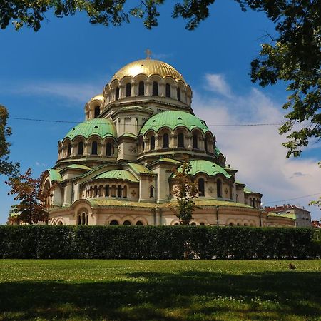 New, Modern And Convenient Apartment София Екстериор снимка